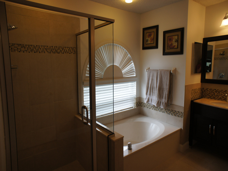 The King Master Bedroom Ensuite